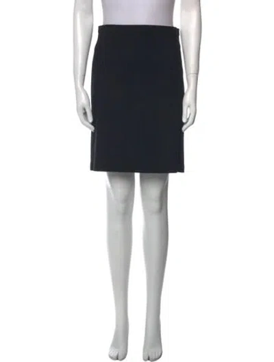Pre-owned D&g Embroidered Accent Mini Skirt In Black