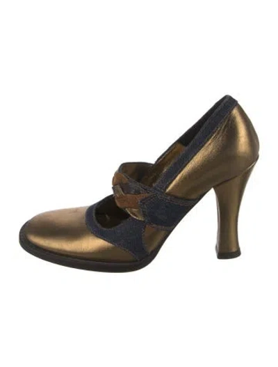 Pre-owned D&g Leather Colorblock Pattern Pumps In Gold