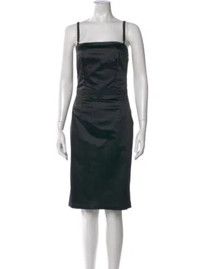 Pre-owned D&g Satin Knee-length Dress In Black