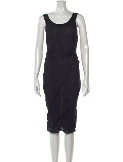 Pre-owned D&g Scoop Neck Knee-length Dress In Black