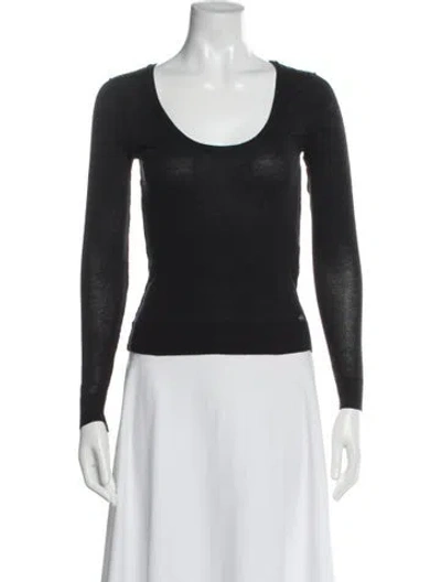 Pre-owned D&g Silk Scoop Neck Sweater In White