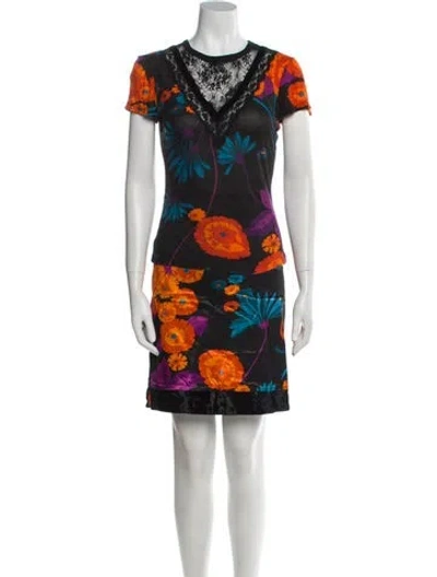 Pre-owned D&g Vintage 2005 Skirt Set In Black