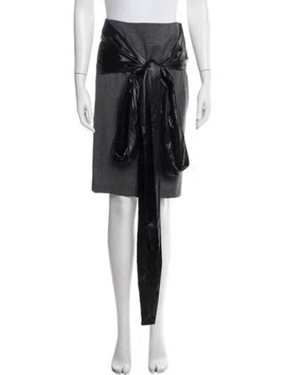Pre-owned D&g Vintage Knee-length Skirt In Black/grey