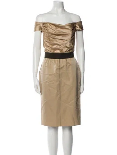 Pre-owned D&g Virgin Wool Knee-length Dress
