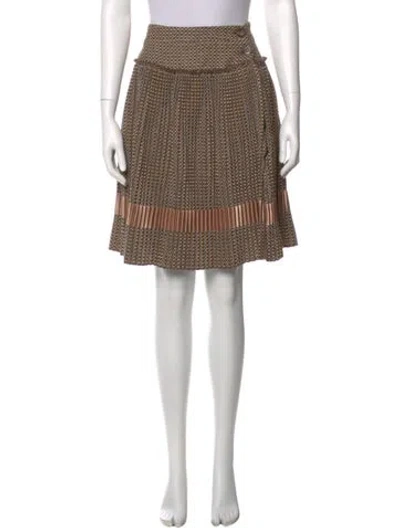 Pre-owned D&g Virgin Wool Knee-length Skirt In Brown