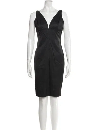 Pre-owned D&g V-neck Knee-length Dress In Gray