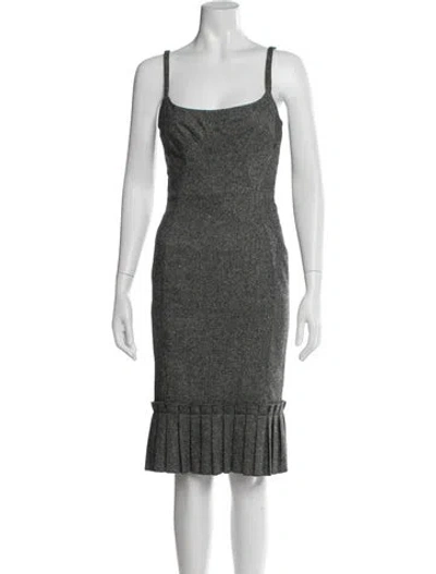 Pre-owned D&g Wool Knee-length Dress In Grey