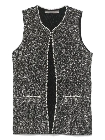 D Exterior Black Vest With Detailing