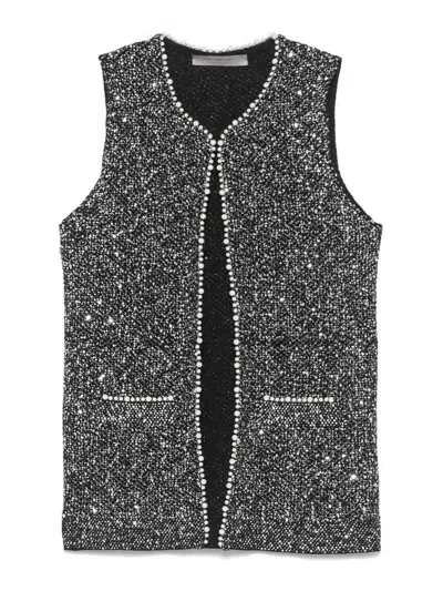 D Exterior Black Vest With Detailing