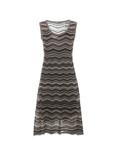 D Exterior Chevron-knit Sleeveless Midi Dress In Multi