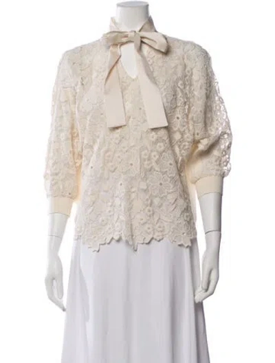 Pre-owned D Exterior Lace Lace Pattern Top In Neutrals