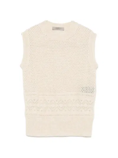 D Exterior Open-knit Sleeveless Sweater In Neutral