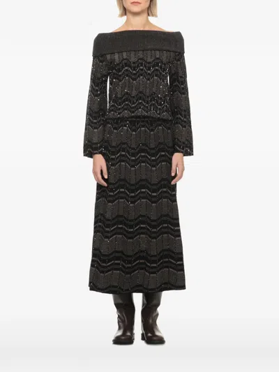 D Exterior Sequin-embellished Chevron-knit Sweater In Black