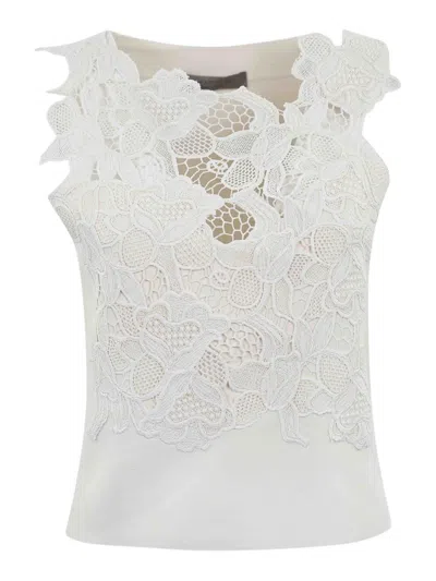 D Exterior Lace Top In White