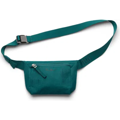 D_b_ Freya Medium Fanny Pack In Blue