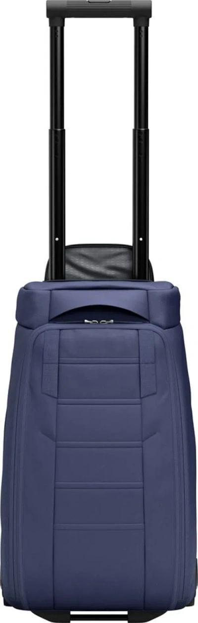 D_b_ Hugger Roller Bag Carry On Wheeled Duffel 40l In Blue