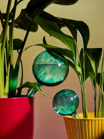 Dab'o Hand-blown Crystal Water-diffusing Globes (set Of 2) In Blue