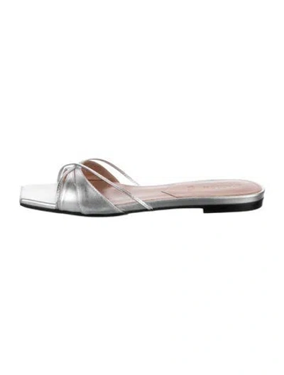 Pre-owned D’accori Leather Slides In Metallic/silver