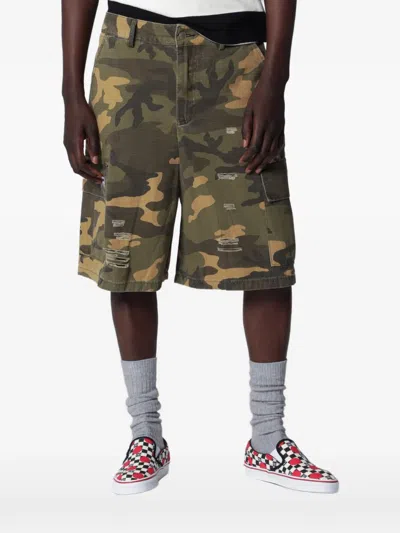 Dagger Camouflage-print Distressed Shorts In Green