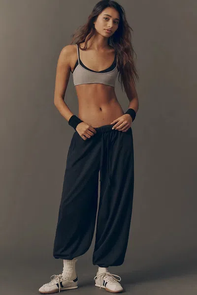 Daily Practice Knit Joggers Pants In Black