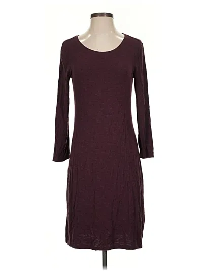 Pre-owned Daily Ritual Casual Dress In Burgundy