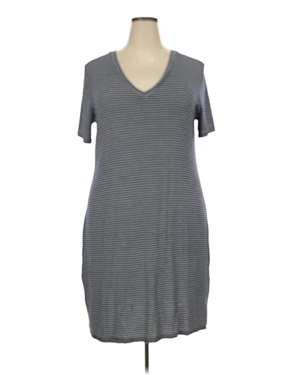Pre-owned Daily Ritual Casual Dress In Gray