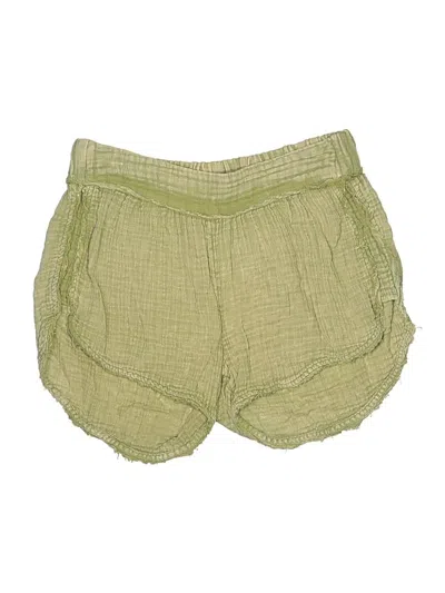 Pre-owned Daily Sports Shorts In Green