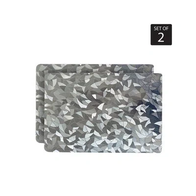 Dainty Home Metallic Leaf 18" Vinyl Placemat In Silver