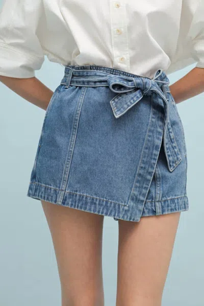 Daisy Dylan Tie-up Skort In Denim In Blue
