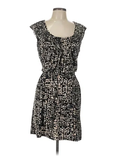Pre-owned Daisy Fuentes Casual Dress In Black