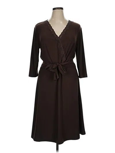 Pre-owned Daisy Fuentes Casual Dress In Brown