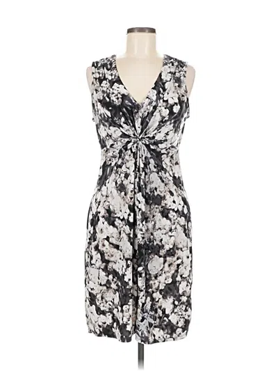 Pre-owned Daisy Fuentes Casual Dress In Gray