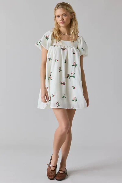 Daisy Street Embroidered Floral Puff Sleeve Babydoll Mini Dress In White, Women's At Urban Outfitters