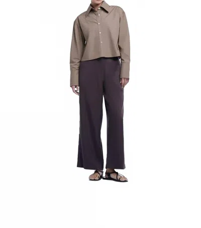 Dal The Label Cropped Cotton Button Down Shirt In Khaki In Green
