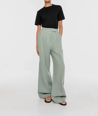 DAL THE LABEL ESSENTIAL T-SHIRT IN BLACK