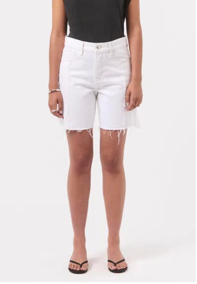 Dala Partner Short In White Optico