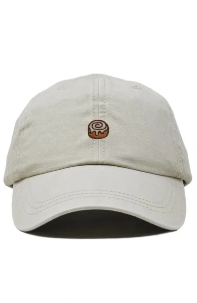 Dalix Cinnamon Roll Dad Cap In White