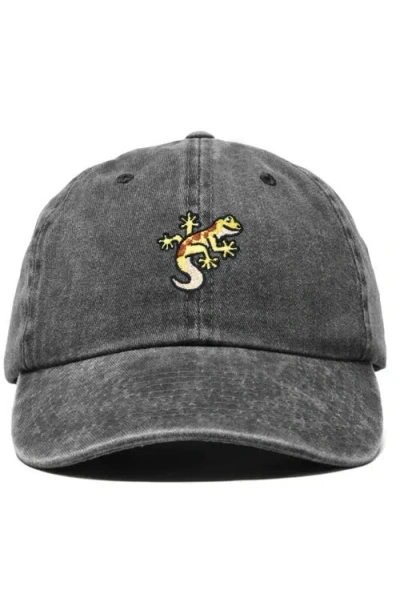 Dalix Gecko Embroidered Casual Cap In Washed Black