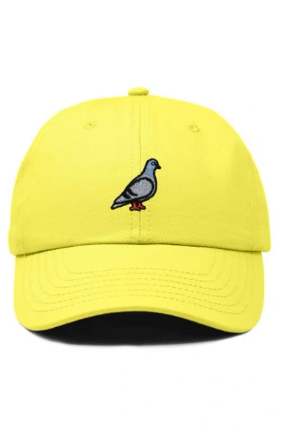 Dalix Pigeon Embroidered Everyday Hat In Yellow