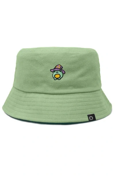 Dalix Sorcerer Frog Bucket Hat In Turf Green
