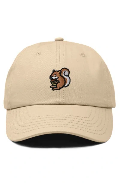 Dalix Squirrel Embroidered Outdoor Cap In Khaki