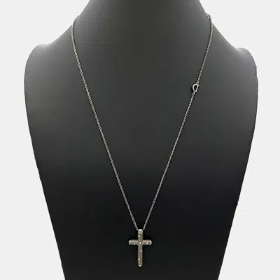 Pre-owned Damiani 18k White Gold Diamond Metropolitan Cross Necklace In Multi