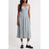Damson Madder Womens Mallory Check-print Cotton Midi Dress Cloudy In Gray