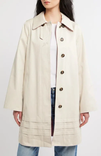Damson Madder Mercedes Bow Reversible Trench Coat In Red/ecru