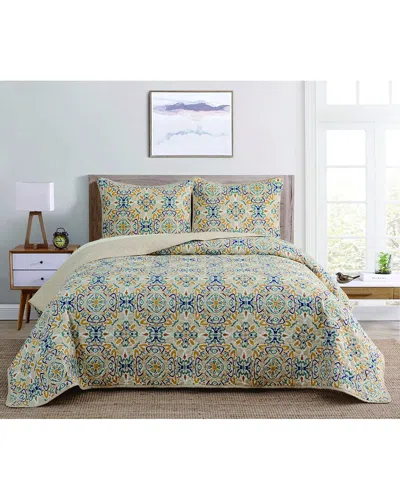 Dan River Reversible Quilt Set