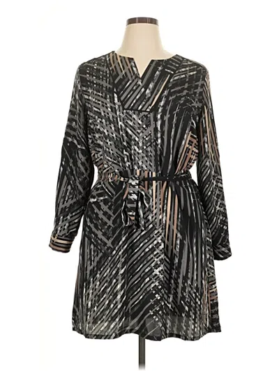 Pre-owned Dana Buchman Casual Dress In Gray
