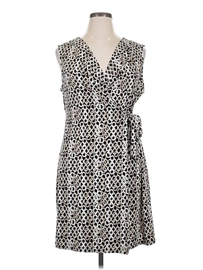 Pre-owned Dana Buchman Cocktail Dress In Silver