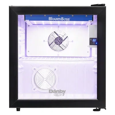 Danby Fresh 1.7 Cu.ft Indoor Herb Grow Light With Fan-assisted Air Circulation System In Black