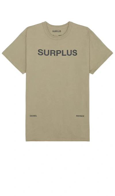 Daniel Patrick Surplus Logo Tee In 橄榄色