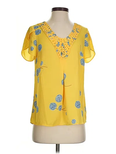 Daniel Rainn Short Sleeve Blouse In Yellow